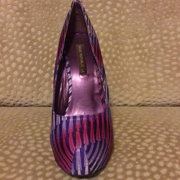 High Heels - Picture 2 of 3